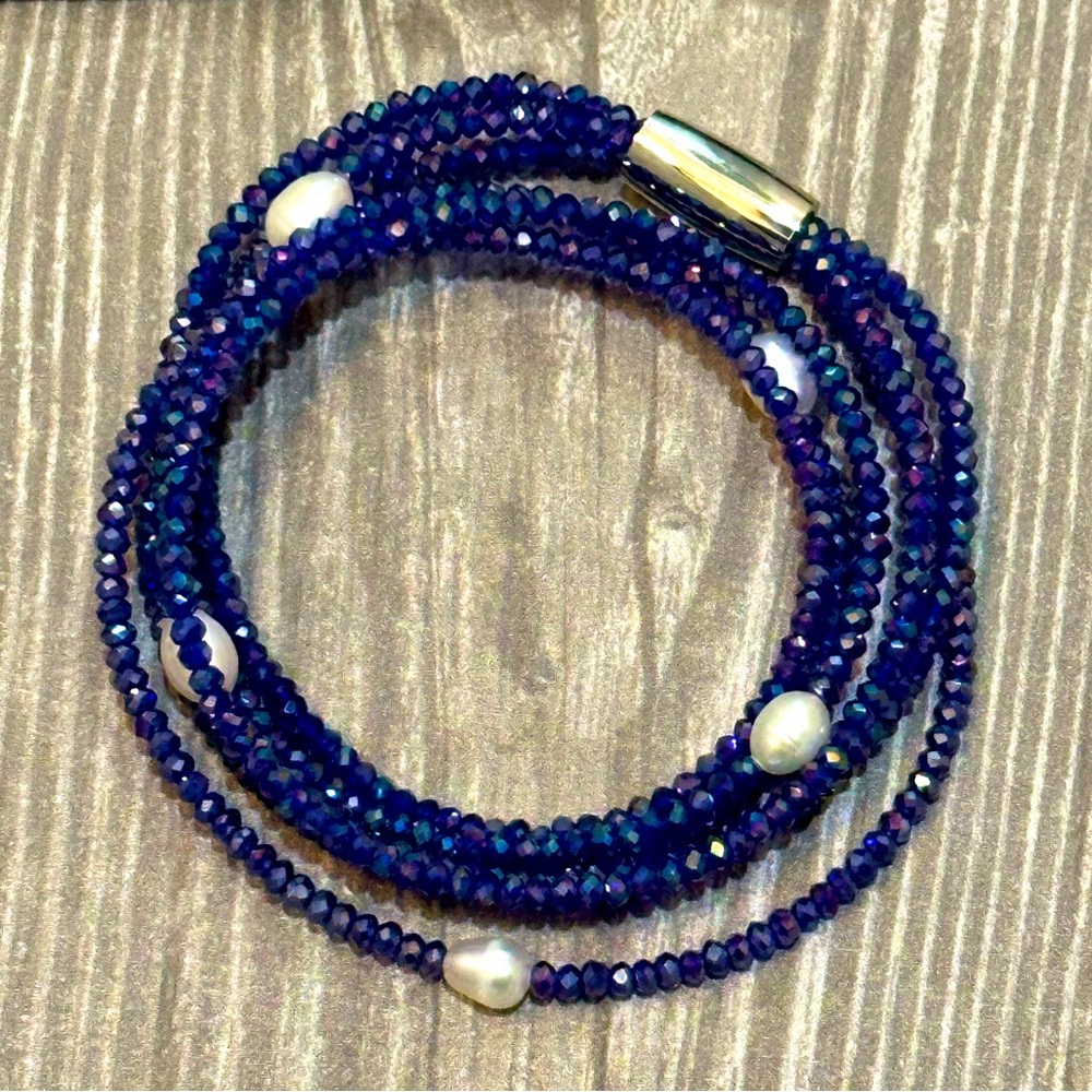 Vantel Pearls Drawn to You Wrap [Blueberry]